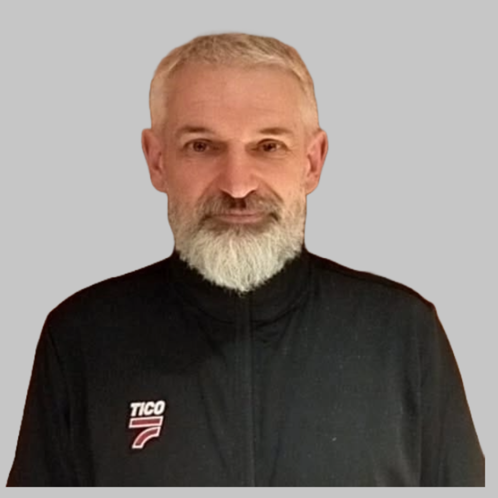 Trener Artur_Zienczyk